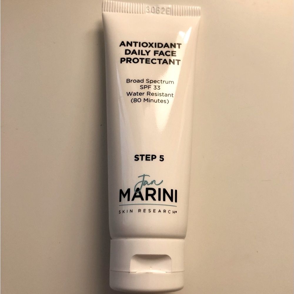 Jan Marini Antioxidant Daily Face Protectant 1 oz. / 28 g - New (still sealed).